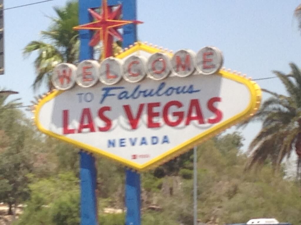 (2016-06-07) Sign and Fremont Street